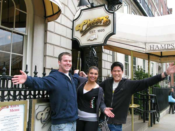 CHEERS (BULL & FINCH PUB)